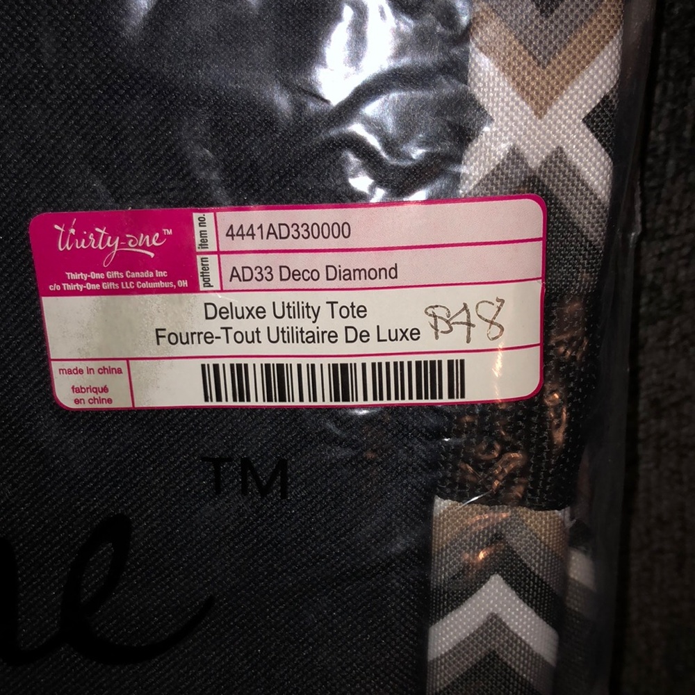 Deluxe utility tote